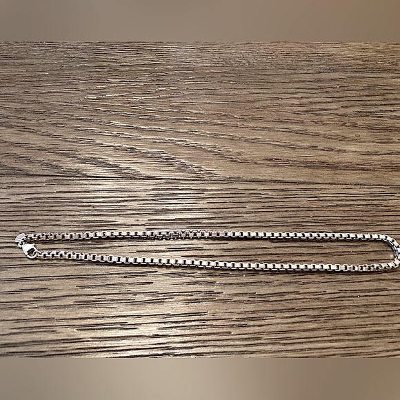 Tiffany&Co - Picture 5 of 7